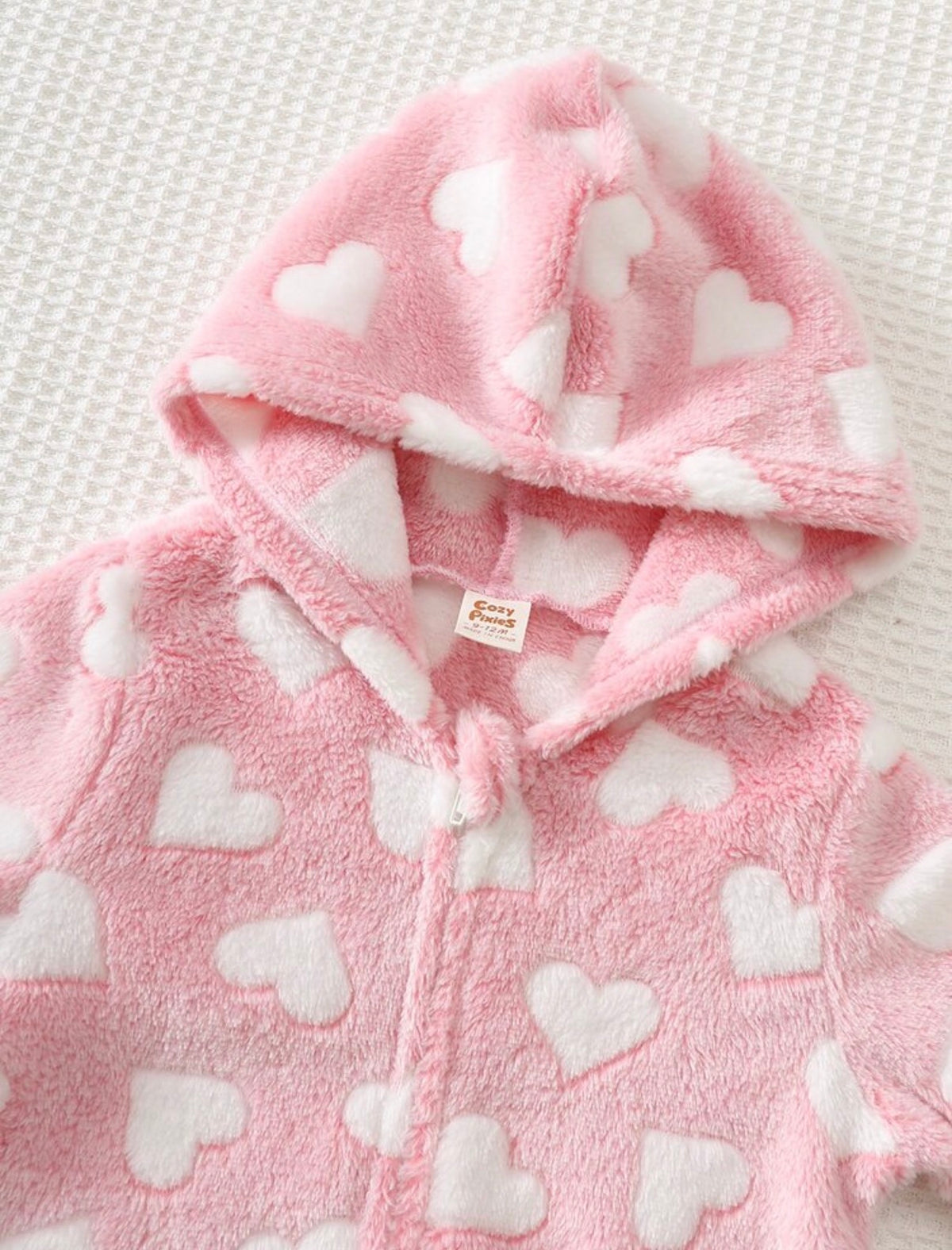 Baby Girl Heart Pattern Thermal Lined Thick Hooded Long Sleeve One-Piece Winter Jumpsuit.