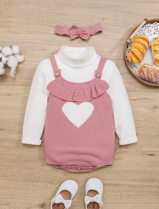 2pcs Baby Girl Heart Pattern Ruffle Trim Knit Bodysuit & Headband