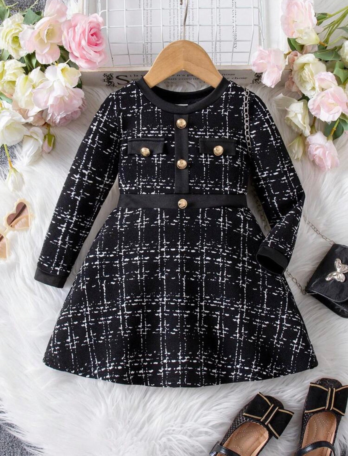 Girls Elegant Cute Black Plaid
Knit Long Sleeve Dress Fall/Winter.