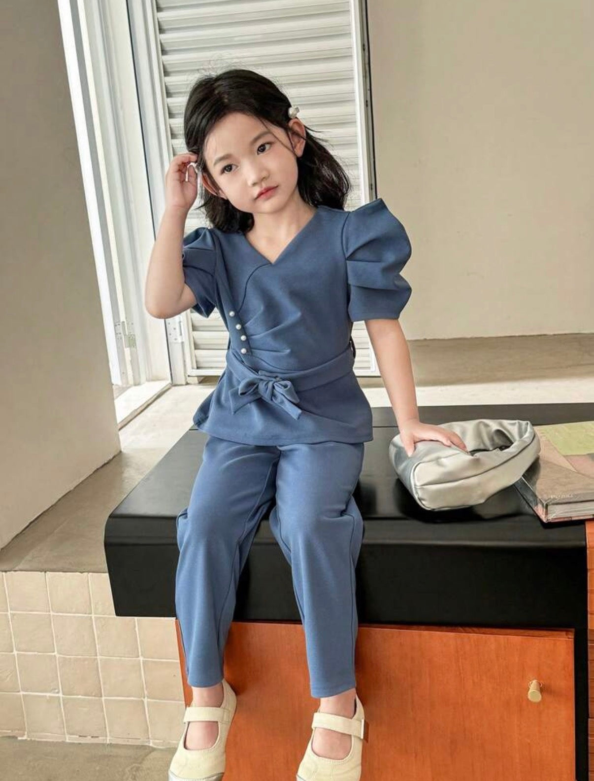Girl Puff Sleeve 2Pc Outfit.