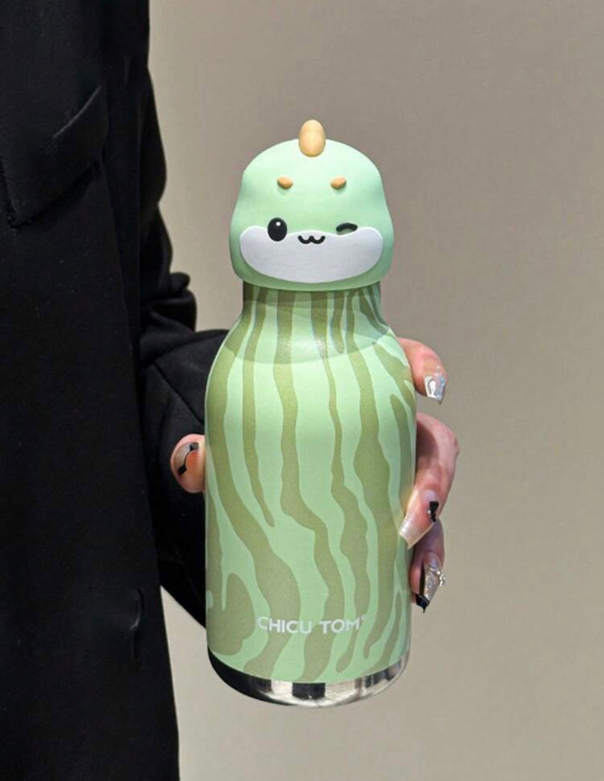 High-End Animal Series Stainless Steel Vacuum Insulated Water Bottle, 16.23oz Large Capacity Tumbler With Straw.            (Delivery by 1st July)
