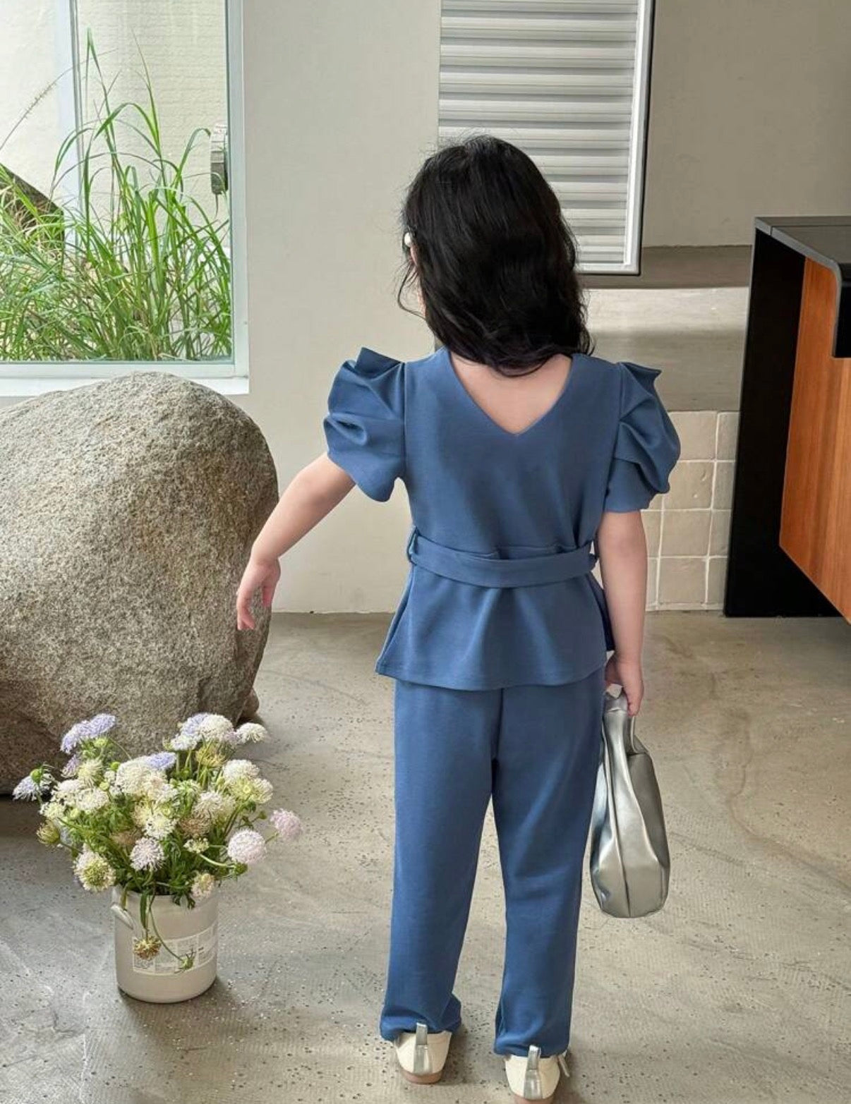 Girl Puff Sleeve 2Pc Outfit.