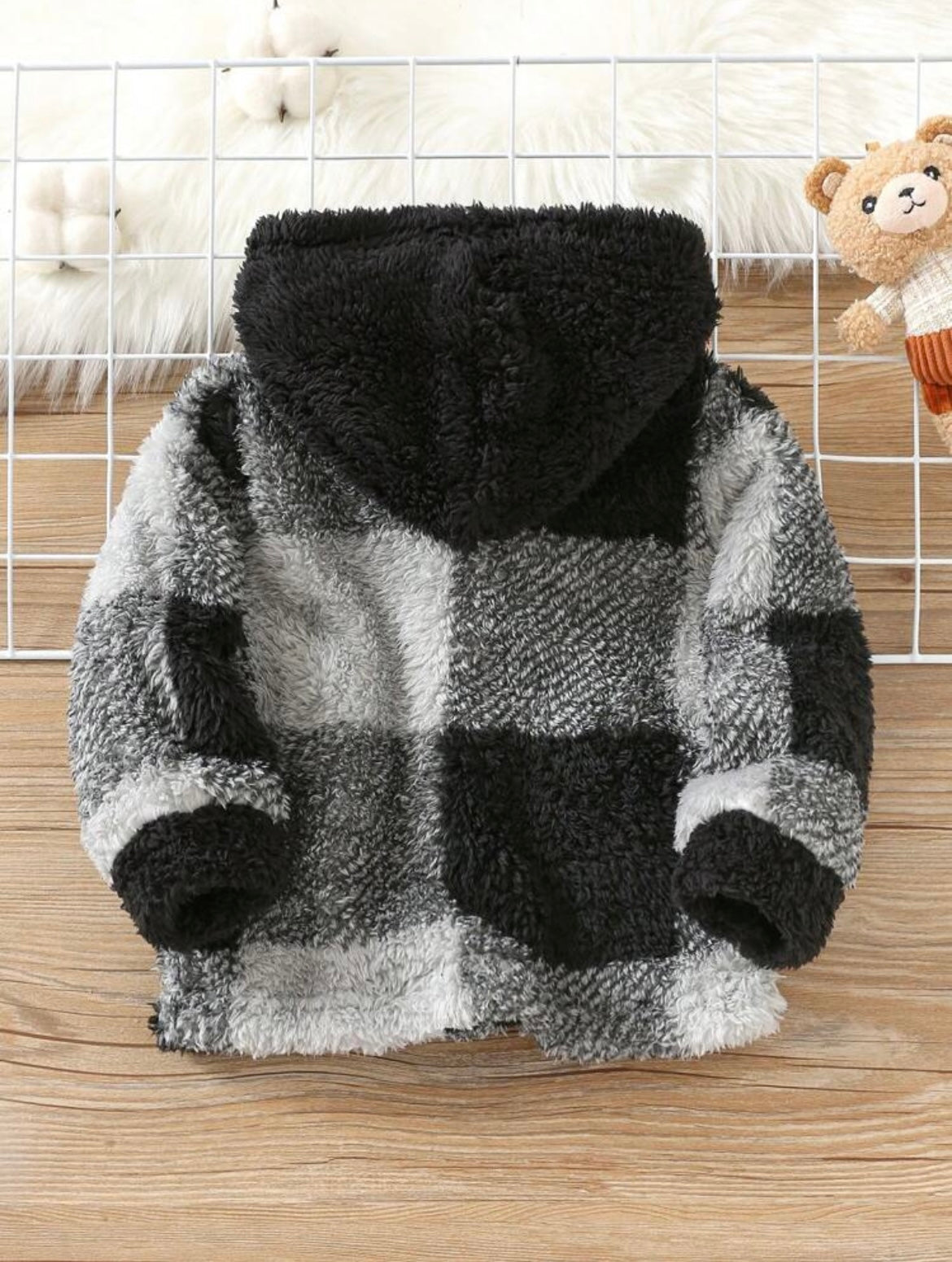 Baby Boys And Girls Soft, Comfy, Double-Sided Plush Checkered Long Sleeve Hooded Jacket