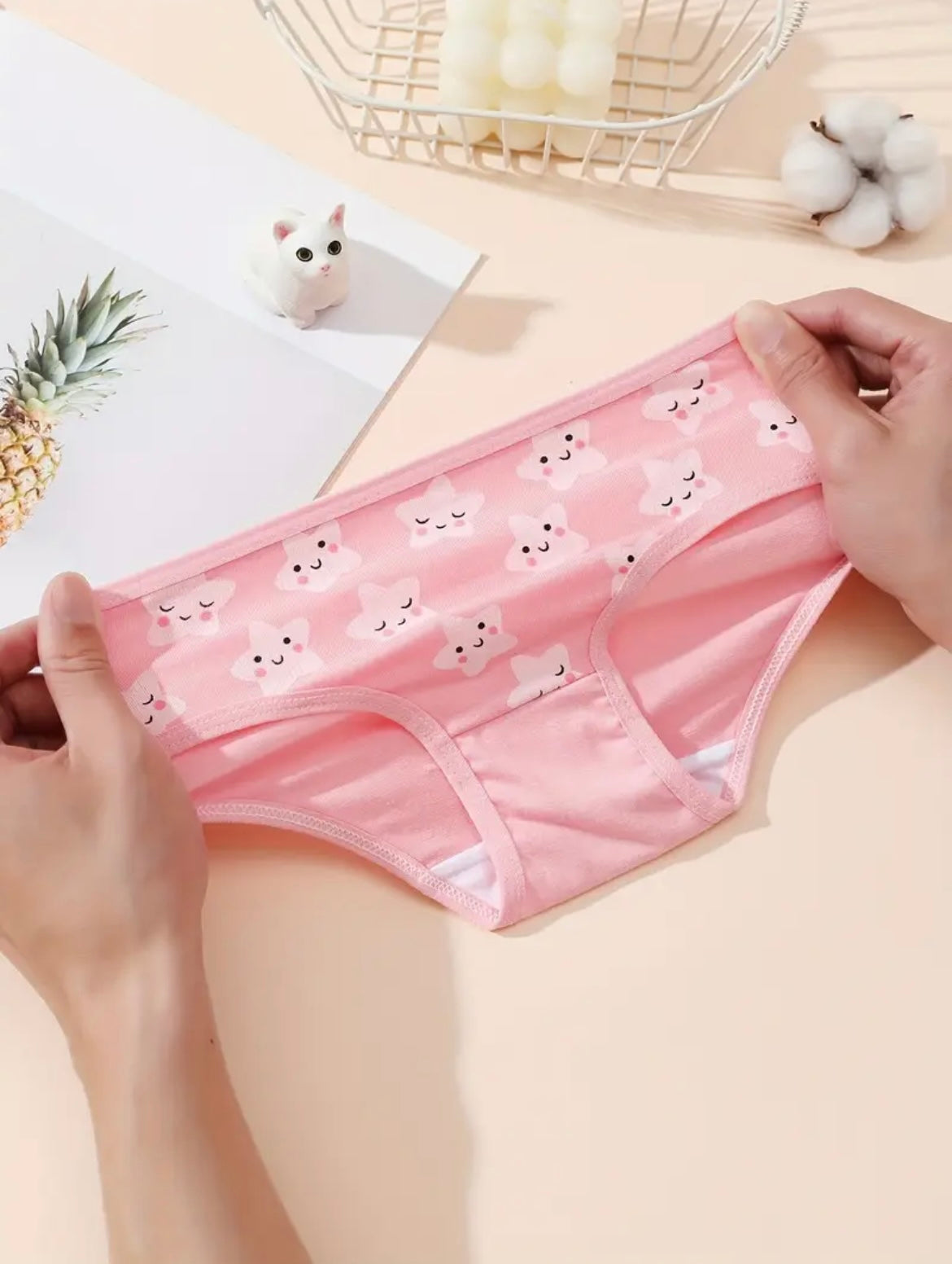 4pcs Random Color Toddler Girls Briefs.