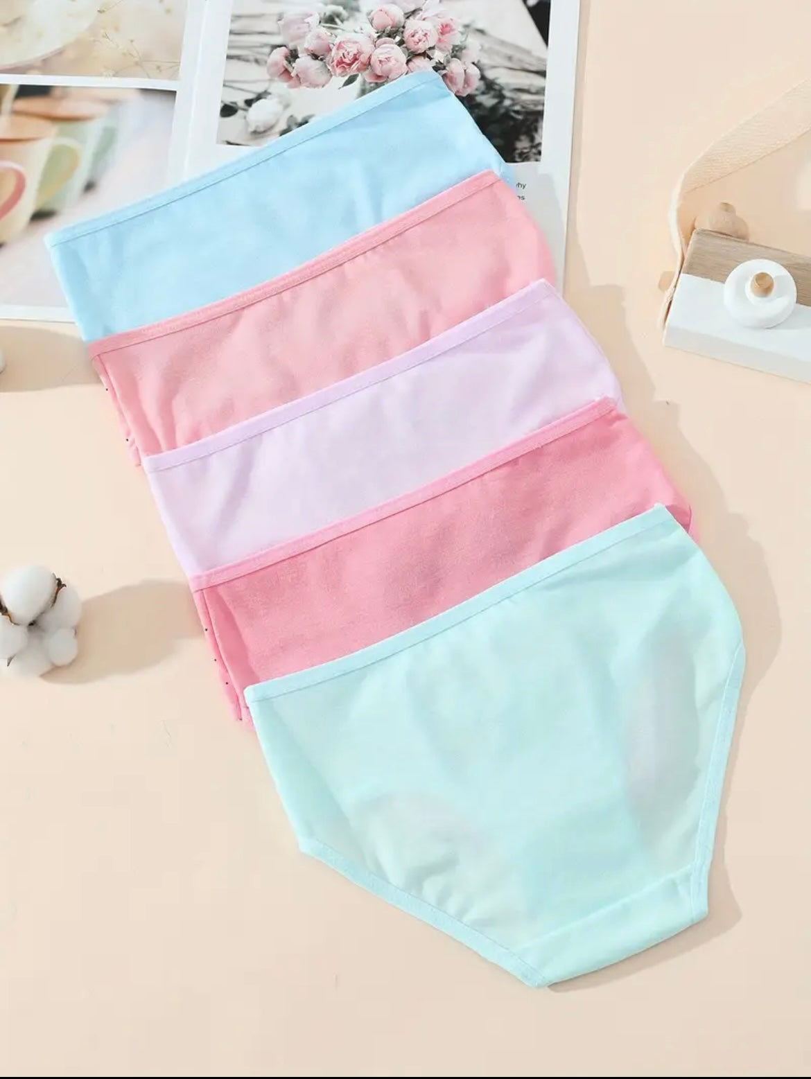 4pcs Random Color Toddler Girls Briefs.
