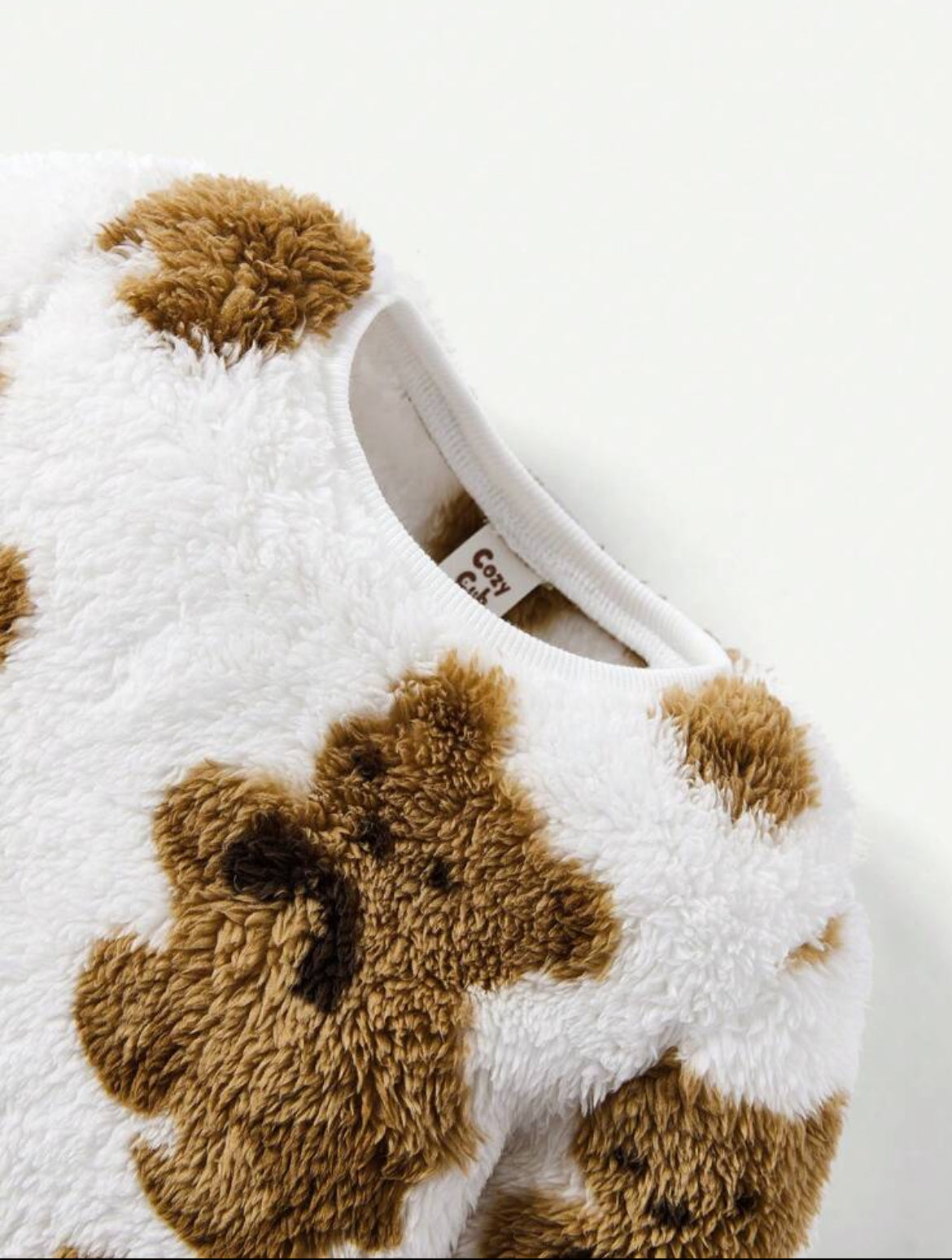 Cozy Pixies Baby Girl/Boy Bear Print Teddy Sweatshirt & Pants.