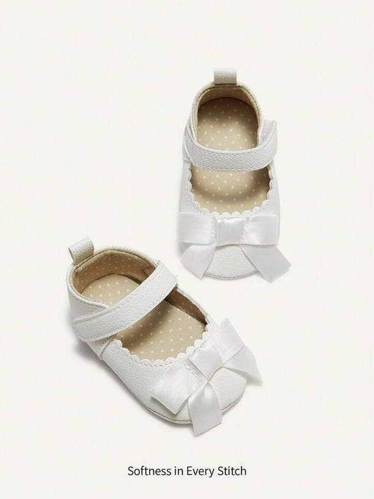 Soft Bow Mary Jane Shoes.