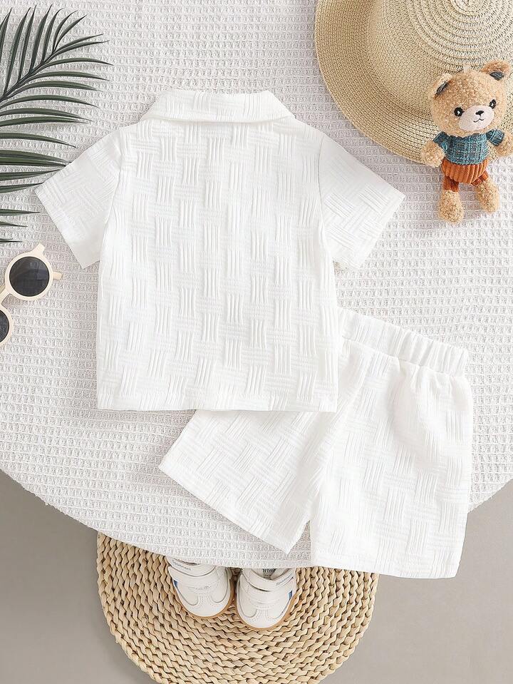 2pcs Baby Boy Textured Pocket Bear Embroidery Shirt & Shorts Street Fashion Children Set