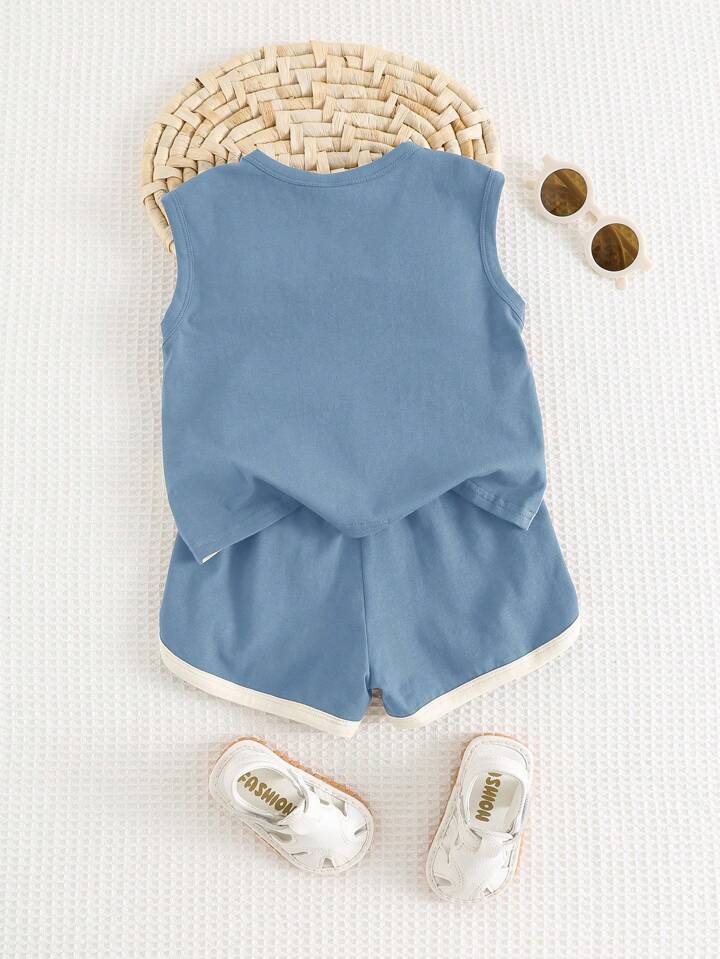 2pcs Baby Boy Cartoon Bear Pattern Splice Round Neck Sleeveless Top & Elastic Waist Shorts Set