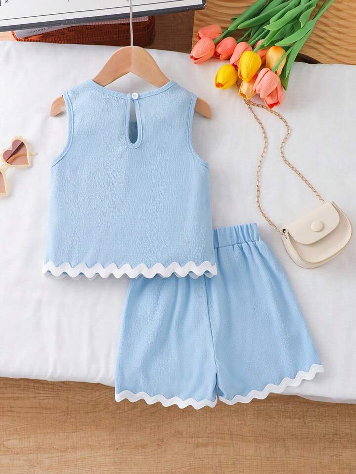 Young Girls Textured Fabric Contrast Trim Sleeveless Top & Casual Shorts 2-Piece Set
