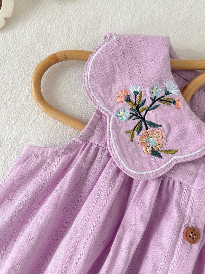 Girls' Floral Embroidery Pattern Peter Pan Collar Half-Open Front Sleeveless Dress, Suitable For Vacation And Outdoor Play.